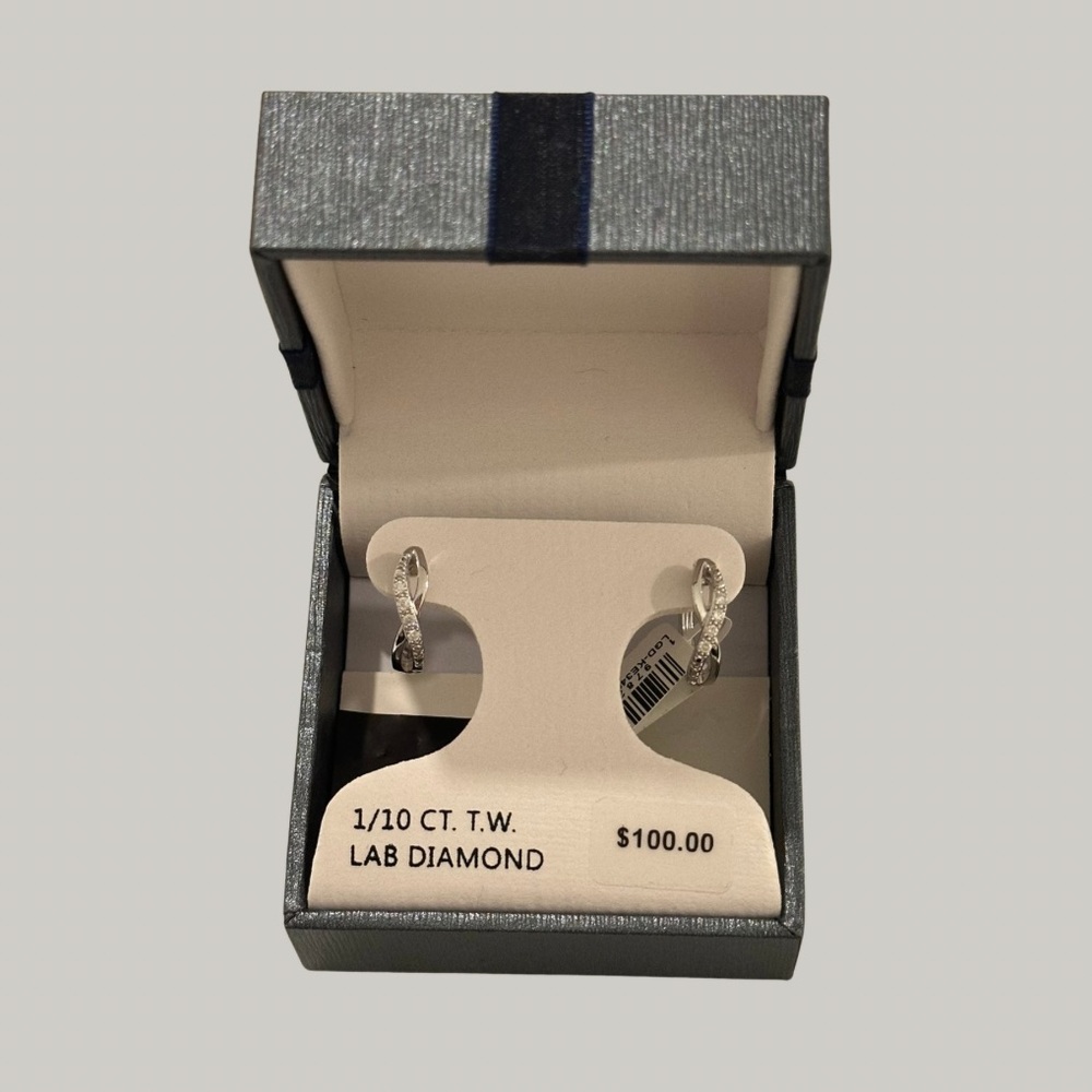 BRAND NEW Diamond Earrings